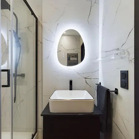 Loft Neuf Derriere La Cathedrale Apartman